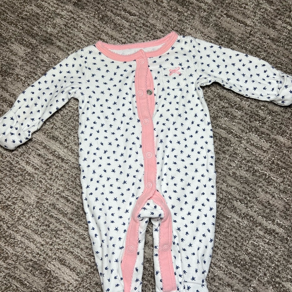 Carter's bundle - Picture 6 of 12